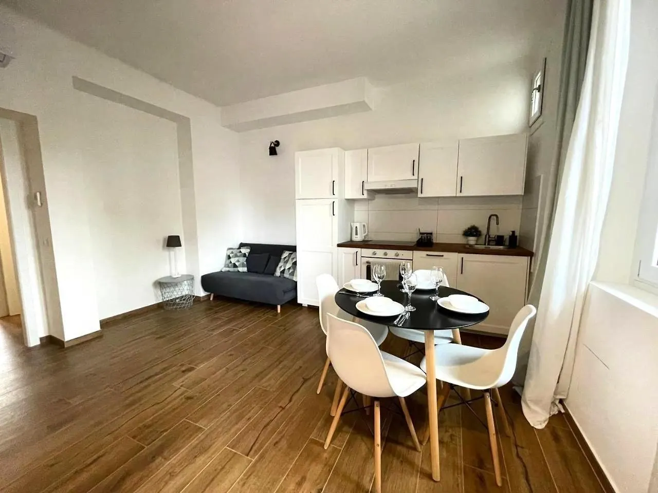 De Conti Apartments Milan